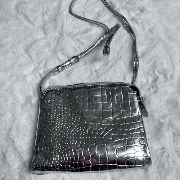 A New Day Light Gray Zip Pouch - Picture 3 of 7